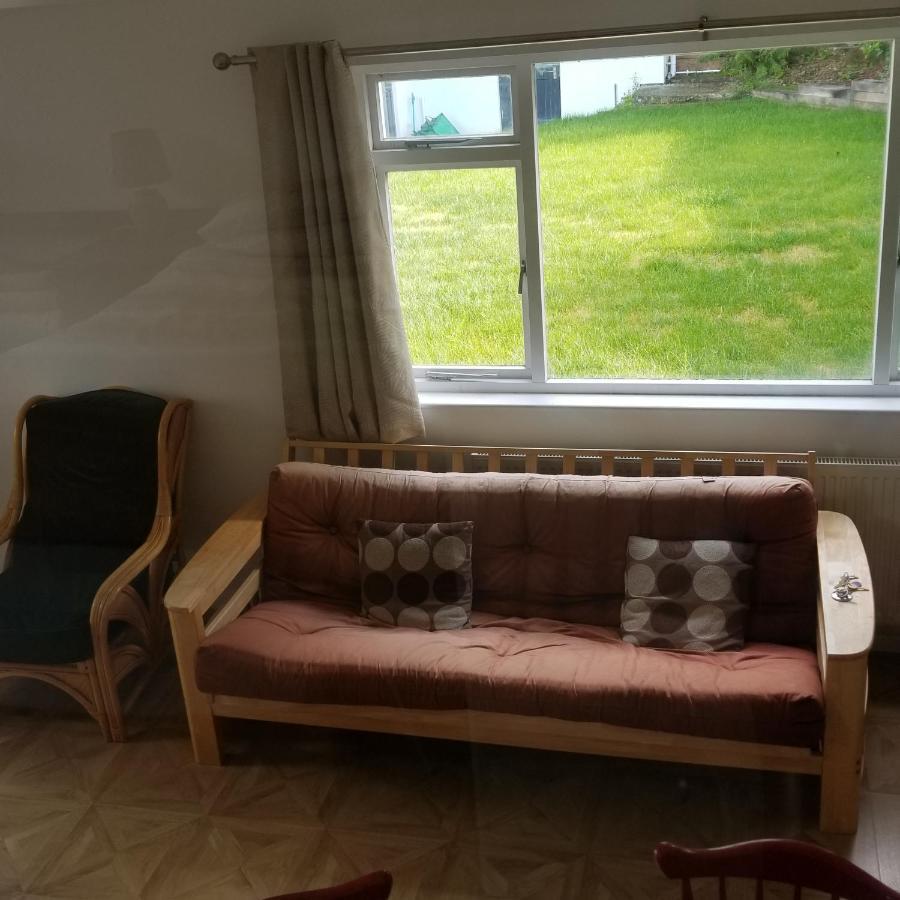 הוילה קאוז Small House Near Beach מראה חיצוני תמונה